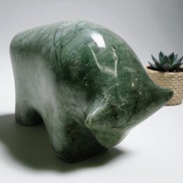 Handcrafted Green Marble Bull Figurine – Natural Stone Animal Sculpture null