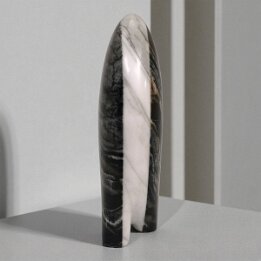 Shadow Flow – Abstract Marble Wave Sculpture null